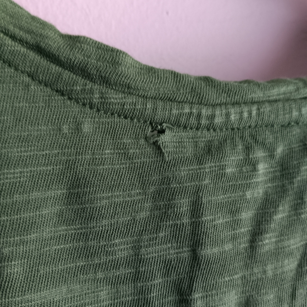 💛Jessica Simpson Green Ruffle Sleeve Top - Picture 4 of 5